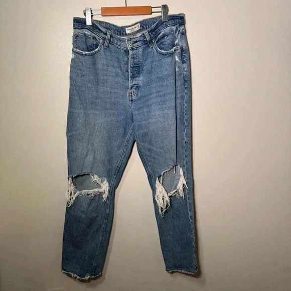 Abercrombie the dad high rise  denim distressed jeans 30 - Picture 2 of 6